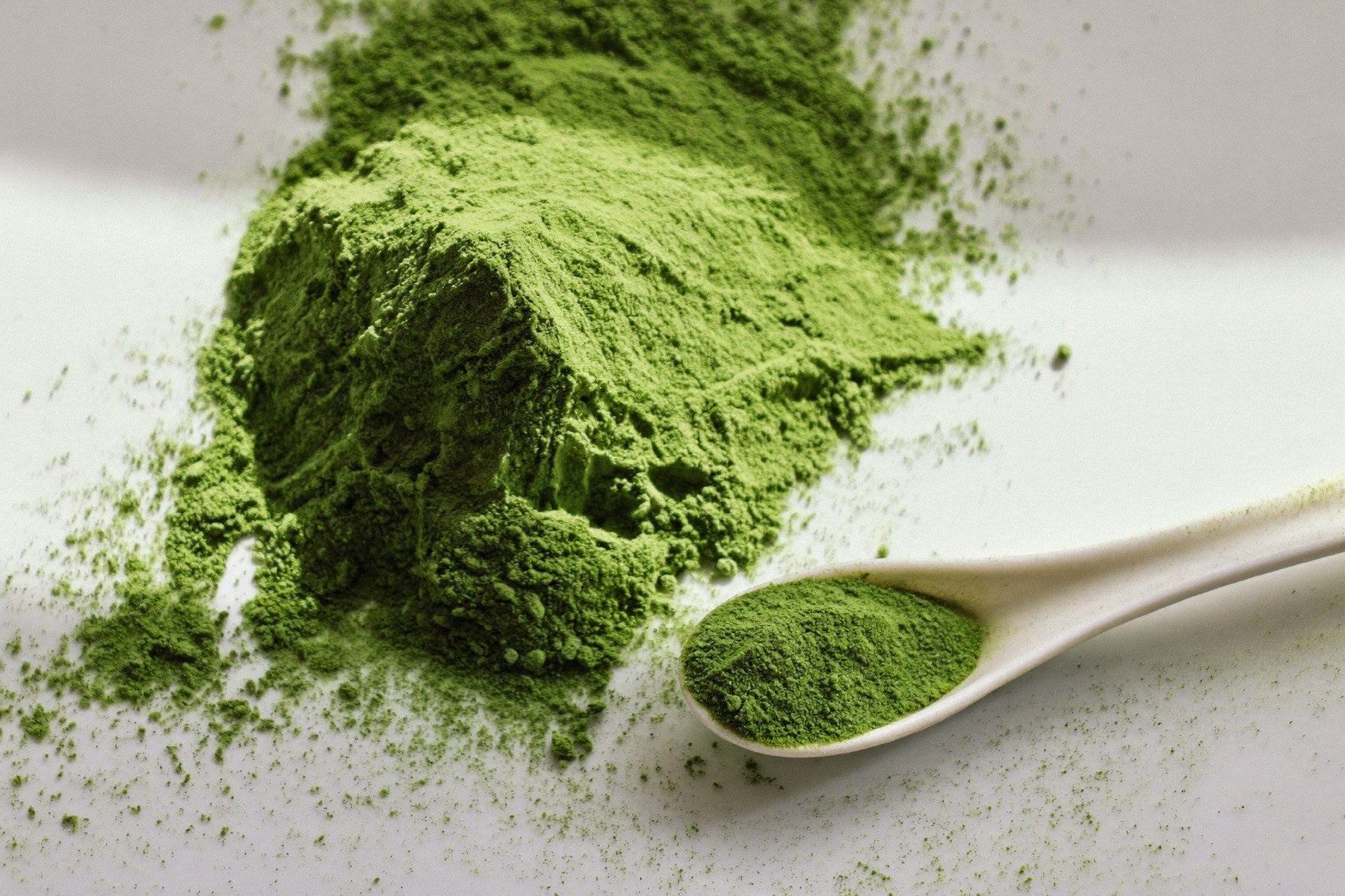 Vivid stone-milled matcha powder